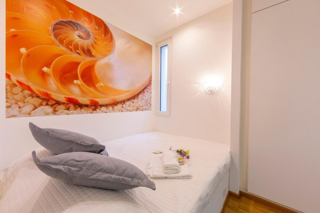 Piccola Grecia 8 Apartment Lugano Luaran gambar